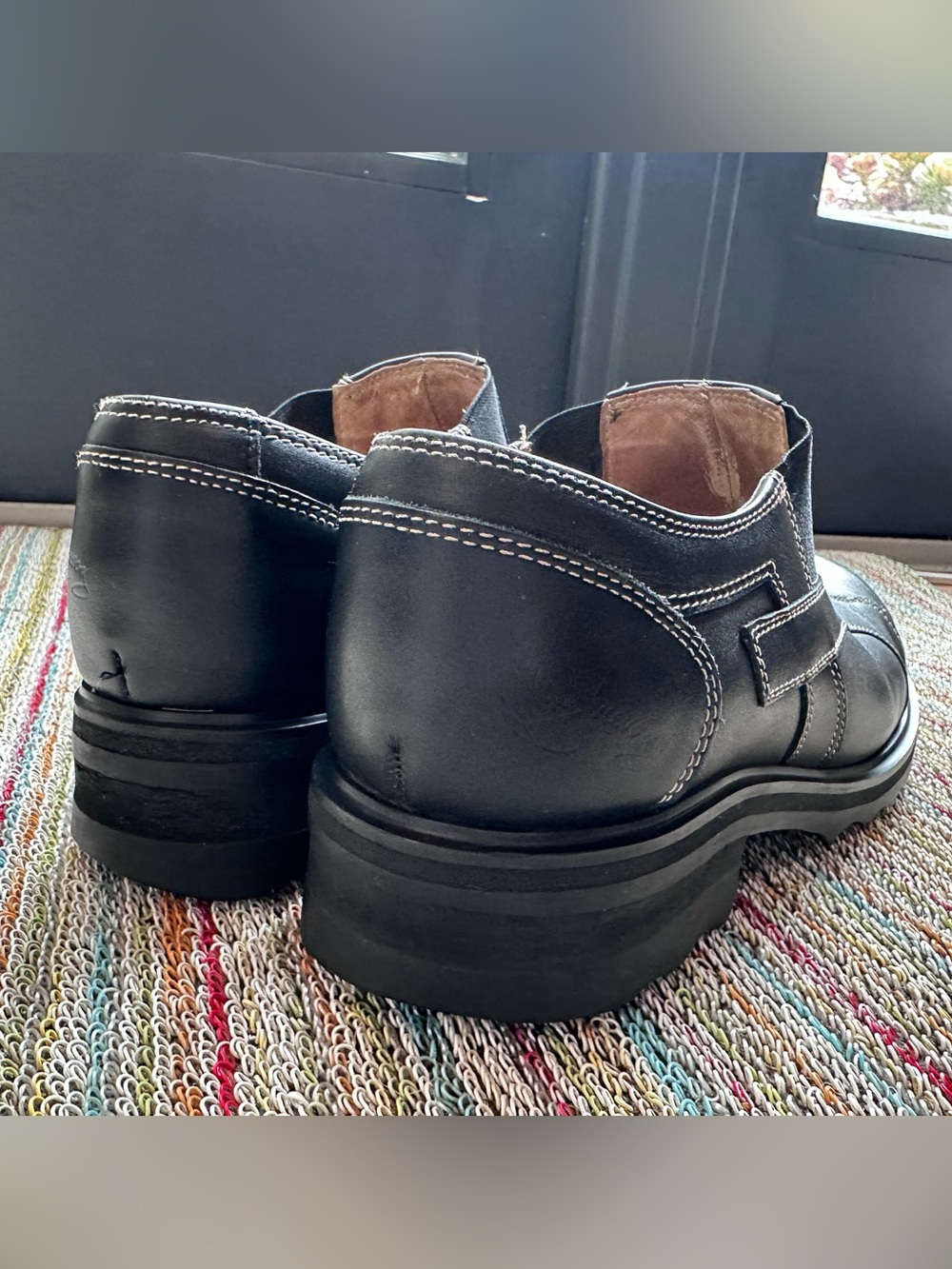 Fluevog VINTAGE EXCELLENT F-Shoe Angie black slip-on w/ contrast beige stitch -7 - Picture 5 of 16